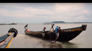 #AfricaAsOne Part 31: Guinea Conakry. Where you seafood and hear history.