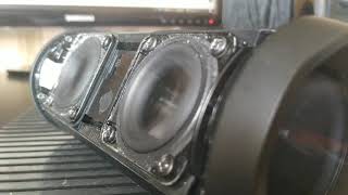 Extreme popping and blow out attempt JBL Flip 4