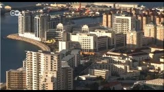 Маленький Гибралтар помогает тысячам испанцев
