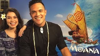THE LION KING: A sneak peek of when Simba met Moana!