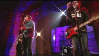 Fall Out Boy - America's Suitehearts
