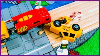 Поезд и машинки. Развивающий мультфильм для детей. О том как опасен Железнодорожный переезд.