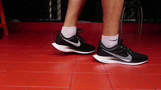 Nike Zoom Pegasus 35 Turbo on feet black colourway