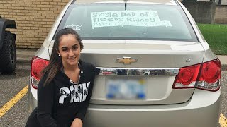 Teen Hangs Sign in Car to Find Kidney for Mom's Boyfriend