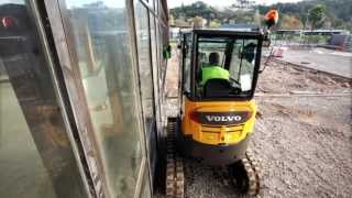 Discover the new Volvo Compact Excavator ECR25D!