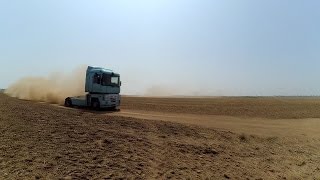 ТЕСТ ДРАЙВ ПО БЕЗДОРОЖЬЮ! выгрузка, море, музыка. ДАЛЬНОБОЙ 5708