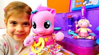 Видео для девочек - Играем с Пинки Пай. Литл Пони