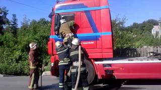 В Умані горів вантажний автомобіль "DAF"