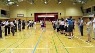 全中女子剣道団体戦で2年連続4回目の優勝の燕中剣道部を出迎え