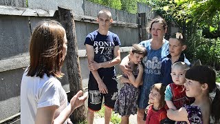 Артём, Наталья и их 9 детей