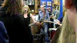 Heartless Bastards @ Shake It Records 3/25/09