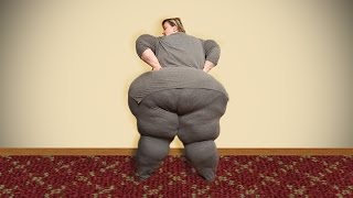 Hips Don’t Lie: Plus-Size Model Wants World’s Largest Hips