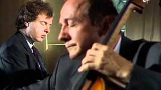 Schubert (Perenyi, Schiff) - Sonata en a minor Arpeggione D821