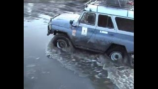 Мульти внедорожные соревнования в Якутии с летающими джипами