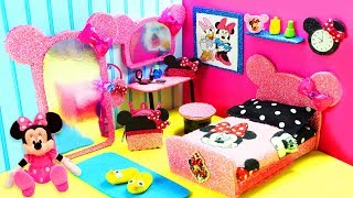 DIY Miniature Minnie Mouse Dollhouse Bedroom for Barbie -  Make a Miniature Room  + Accessories