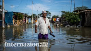 Amitav Ghosh - La catastrofe climatica che non vogliamo vedere