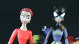 Toy Spot - Mattel The Batman EXP: Extreme Power Blaster Batgirl figure