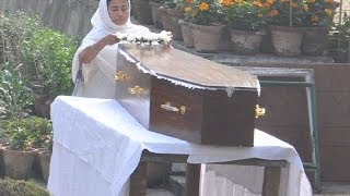 Suchitra Sen cremated