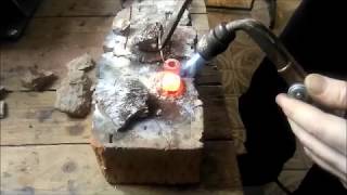 Табакерка из рога (Snuffbox of horns.) .