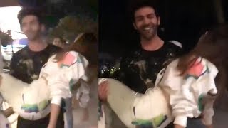 Kartik Aaryan Sara Ali Khan Have Fun Promoting Love Aaj Kal Movie in Mumbai