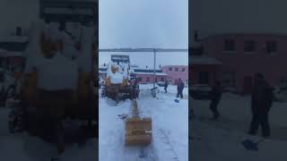 Замена гусениц бульдозера ShanTui SD32