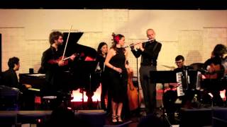 Valentina Marino sings Jobim
