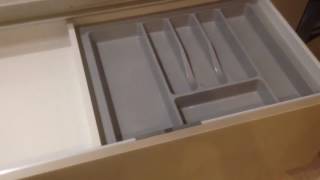 Кухня фасад REHAU . Фурнитура BLUM . Столешница EGGER .