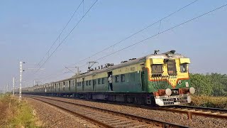 EMU Train Entered A Beautiful Rail Curve // Katwa-Howrah Local // Eastern Railway