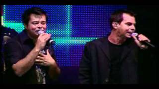 Deus Me Livre - Ataíde & Alexandre (Part. Zezé di Camargo)
