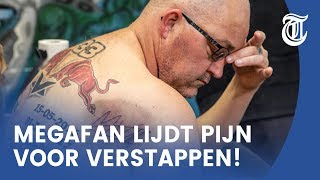 Kijk mee: handtekening Max vereeuwigt bij Tattoo-Dennis