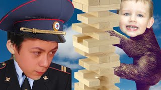 ДЖЕНГА! ДЖЕНГА! ДЖЕНГА БУМ. Играем в Дженга и строим башню. Jenga Boom