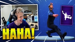 NINJA REACTS *NEW* SQUAT KICK DANCE/EMOTE - Fortnite Best & Funny Moments (Fortnite Battle Royale)