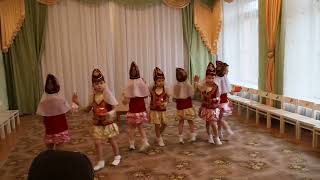 Наурыз в детском саду Казахский танец с пиалами