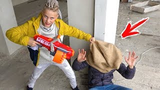 Неожиданный гость!!! NERF-Battle in the abandoned HOUSE.NERF-Rebbot.
