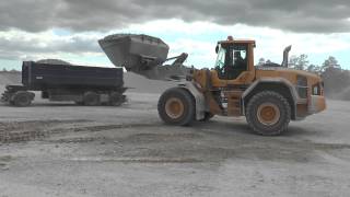 I got to ride with a Scania R480 to the gravel pit in 2013