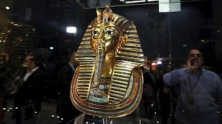 Égypte : le masque de Toutankhamon retrouve sa splendeur originelle