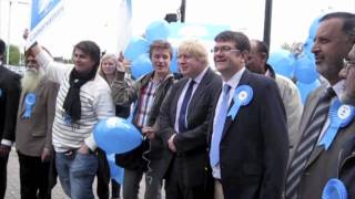 Unge Høyre på tur i London