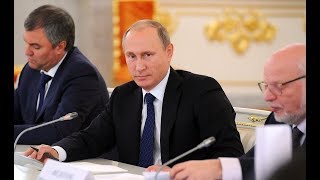 Путин: В РФ собирают биоматериал россиян