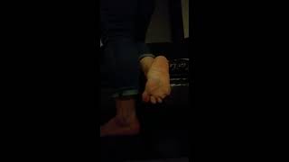 LATINA TIP-TOE SOLES AND JEANS...