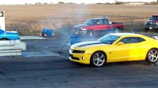 2009 Challenger R/T beats 2010 Camaro SS