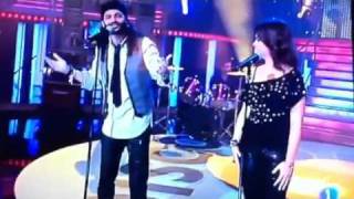 Vanesa Martín con El Arrebato en la Gala Disco del Año