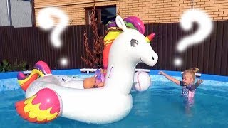Кукла Беби Бон и надувной Единорог в Бассейне / Арина КАК МАМА для куклы Baby Born Видео для детей