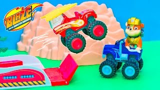BLAZE AND THE MONSTER MACHINES  Jumping a Plane and Helicopter Toys