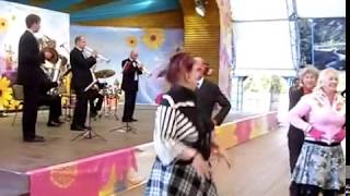 финский танец "Летка - енка" - исполняет Брасс-ансамбль МОДЕРН
