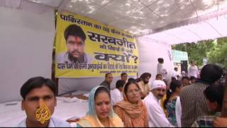 Kashmiris seek new approach to solve conflict