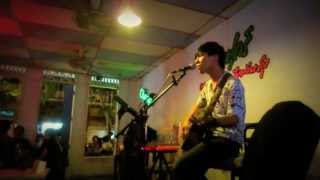 ฉันขอโทษ เอก สุระเชษฐ์ cover by ikkyu live !! @ร้านวันศุกร์