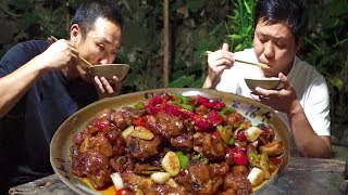 雞腿這樣做才香，8個雞腿炒一盆，兩人吃完一大盆，香酥誘人真過癮！ 【鐵鍋視頻】