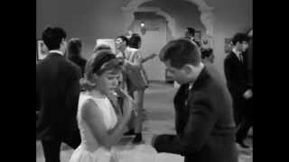 Keep on Dancing - The Gentrys