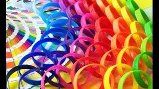 Как сплести простой браслет из резинок без станка Радуга.Фенечка из резинок.Поделки с детьми!