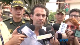 Alcalde de Medellín despacha con parte de su gabinete desde el barrio Castilla
